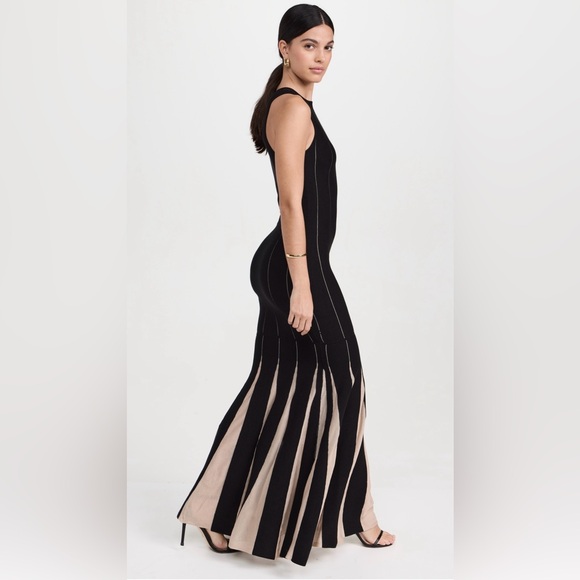 Line & Dot Kelli Pleat Sweater Dress | Black and Nude | Small | out of stock - Picture 4 of 9